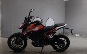 KTM 125 DUKE JPA40