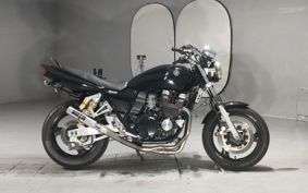 YAMAHA XJR400 R 2006 RH02J