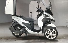 YAMAHA TRICITY 125 SE82J