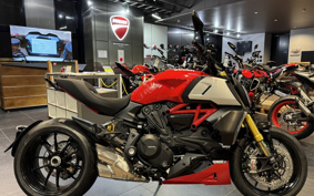 DUCATI DIAVEL 1260 2021