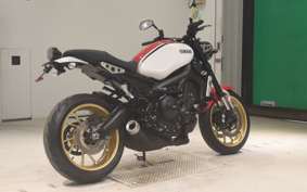 YAMAHA XSR900 RN56J