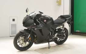 HONDA CBR600RR 2024 PC40