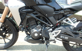 HONDA CB250R MC52