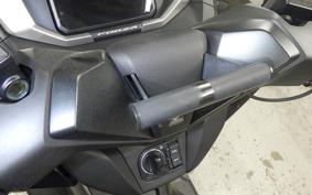 HONDA FORZA 250 MF17