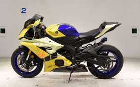 YAMAHA YZF-R6 2018