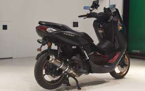 YAMAHA N-MAX 2005 SEG6J