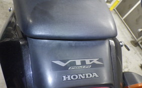 HONDA VTR 250 Gen. 2