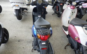 HONDA TACT-4ﾍﾞｰｼｯｸ AF79