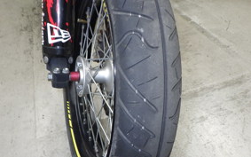 HONDA CRF250M 2004 MD38