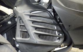 YAMAHA N-MAX 1973 SE86J