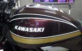 KAWASAKI Z900RS 2025 ZR900K