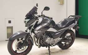 SUZUKI GSR250