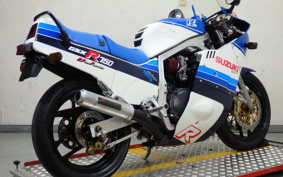 SUZUKI GSX-R750 1985 GR71F