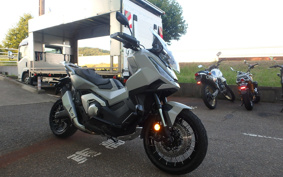 HONDA X-ADV 750 2026 RH21