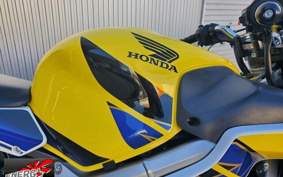 HONDA CBR600F4 I ROSSI 2002 PC35