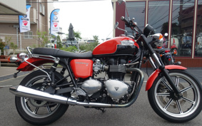 TRIUMPH BONNEVILLE SE 2012 TJ9107