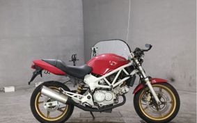 HONDA VTR 250 MC33