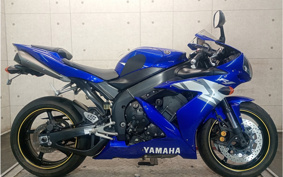 YAMAHA YZF-R1 2004 RN13