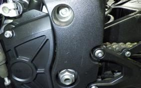 YAMAHA YZF-R1 2015