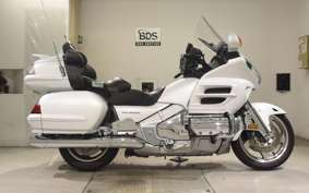 HONDA GL 1800 GOLD WING 2010 SC47