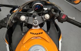 HONDA CBR250R MC41