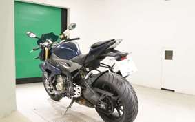BMW S1000R 2014