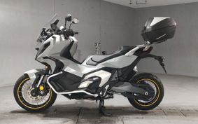 HONDA X-ADV 750 RH10