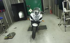 YAMAHA XJ6 F 2017