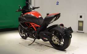 DUCATI DIAVEL Carbon 2011