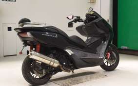 HONDA FORZA SI ABS 2011 MF12