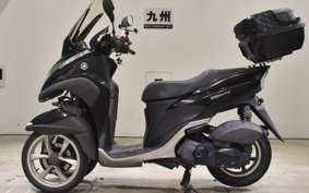YAMAHA TRICITY 125 SE82J