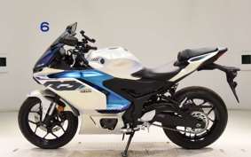 YAMAHA YZF R-3 2025 RH25J