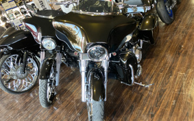 HARLEY FLHTC 2010 FF4