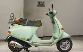VESPA 125 ET4