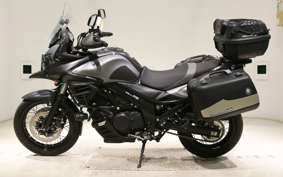 SUZUKI Vｽﾄﾛｰﾑ650XTA 2016 VP56A
