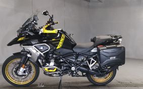 BMW R1250GS 2022 0M01
