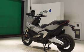 HONDA X-ADV 750 RH21