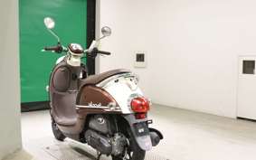 YAMAHA VINO 50 Gen.4 2004 AY02