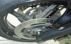 SUZUKI ｸﾞﾗﾃﾞｨｳｽ400 2010