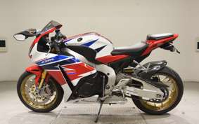 HONDA CBR1000RR SPECIAL EDITION 2015 SC59