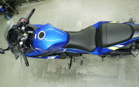 SUZUKI GSX250RA 2001