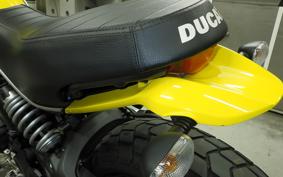 DUCATI SCRAMBLER ICON 2015