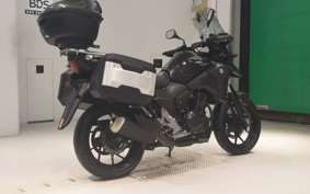 SUZUKI Vｽﾄﾛｰﾑ250A