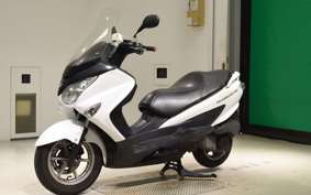 SUZUKI SKYWAVE 200 (Burgman 200) 2013 CH41A