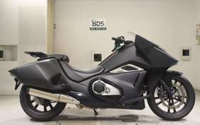 HONDA NM4 VULTUS -02 2015 RC82
