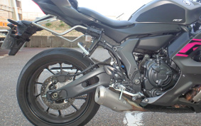 YAMAHA YZF-R7 2024 RM39J