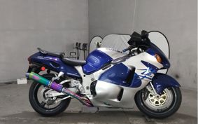 SUZUKI GSX-1300R HAYABUSA 2000 GW71A