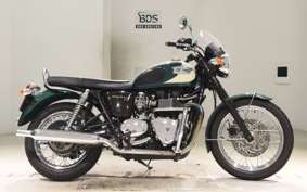 TRIUMPH BONNEVILLE T100 2010