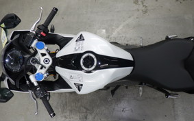 TRIUMPH DAYTONA660 2025