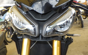 TRIUMPH STREET TRIPLE RS 2023
